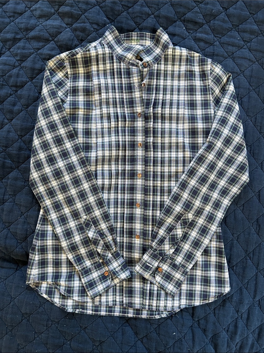 Women’s JCrew Plaid Button-Up Shirt